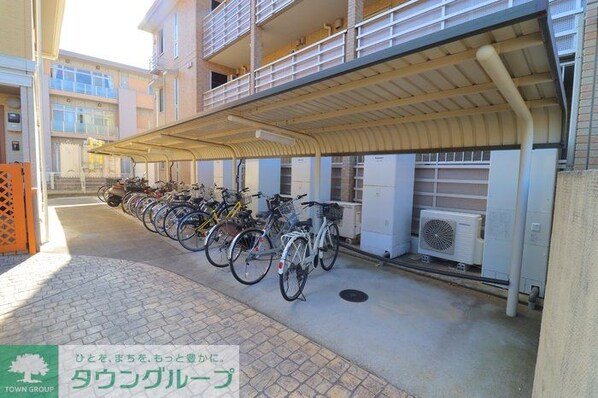 ウィスタリア Fの物件内観写真